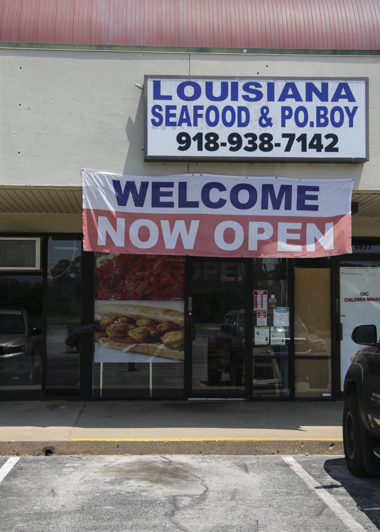 Louisiana Seafood and Po'Boys